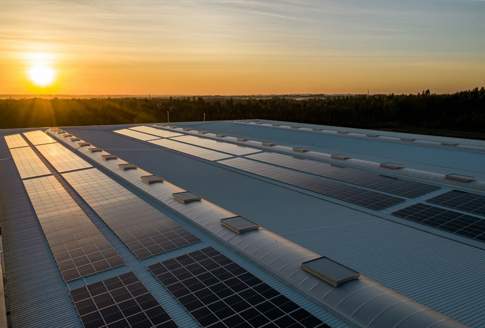 Rooftop solar array representing power continuity planning
